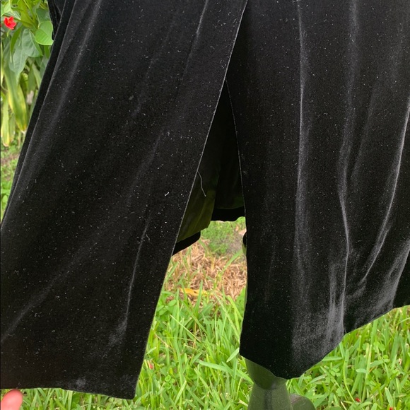 Twenty8Twelve by S. Miller Black Velvet Jacket Size 2 - Picture 12 of 17